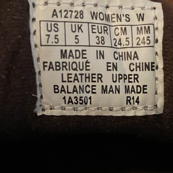 Rockport Brown Tie Flat Comfort Shoe, Excellent Condition, Size 7.5 - Picture 3 of 8